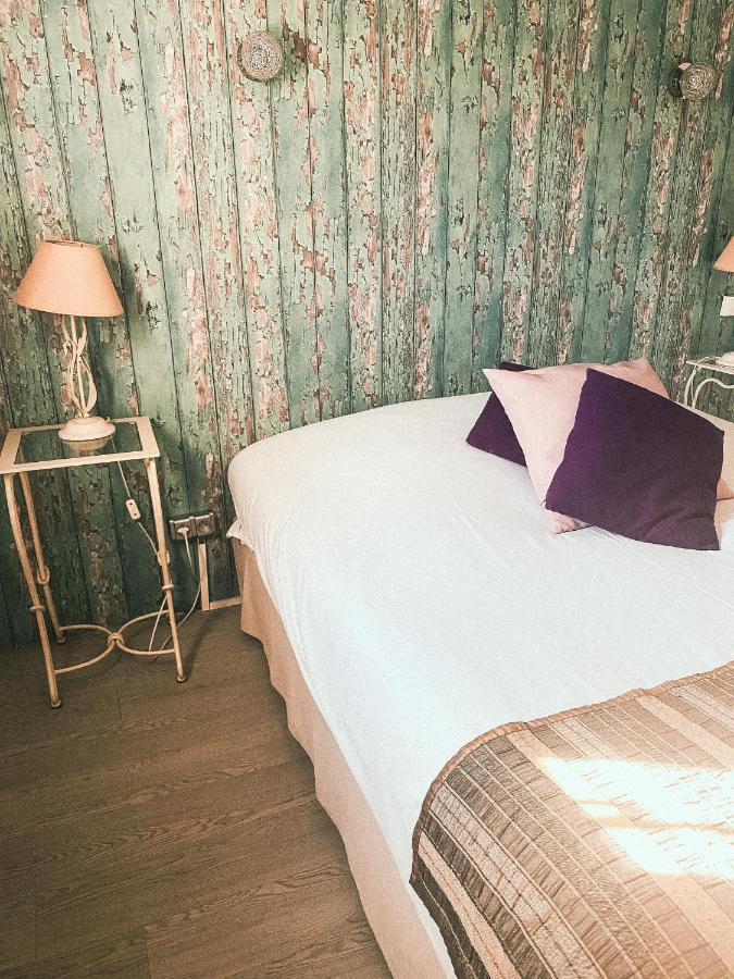 Auberge Des Pins Tourrettes Kültér fotó