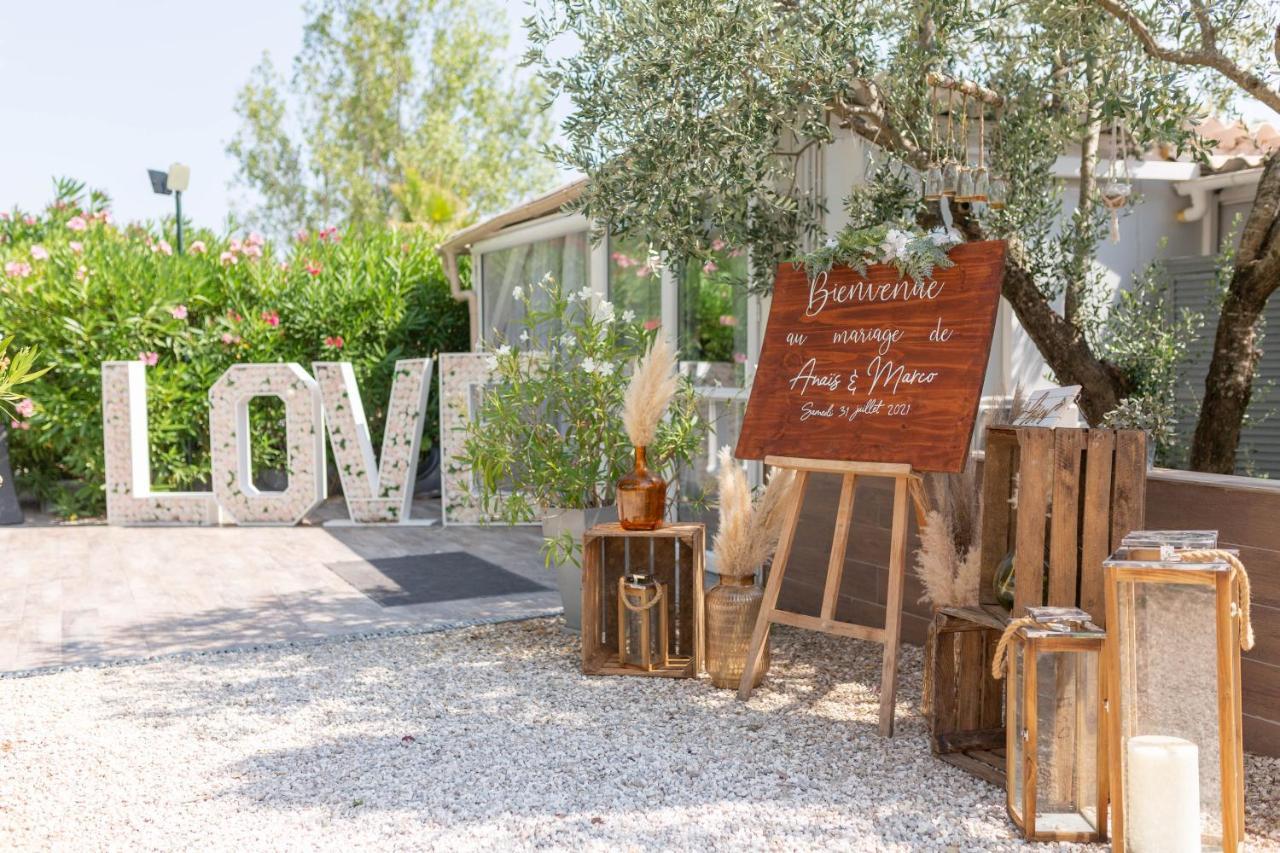 Auberge Des Pins Tourrettes Kültér fotó